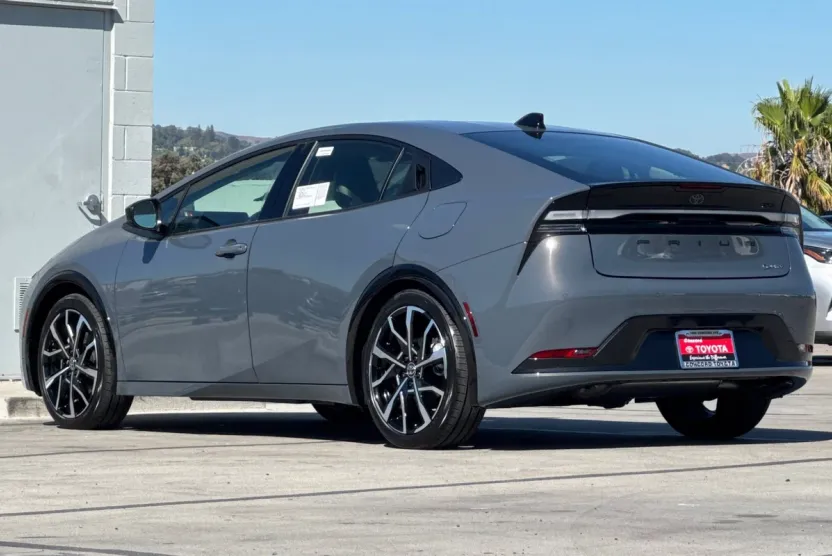 2026 Toyota Prius XSE Plug-in Hybrid photo 1