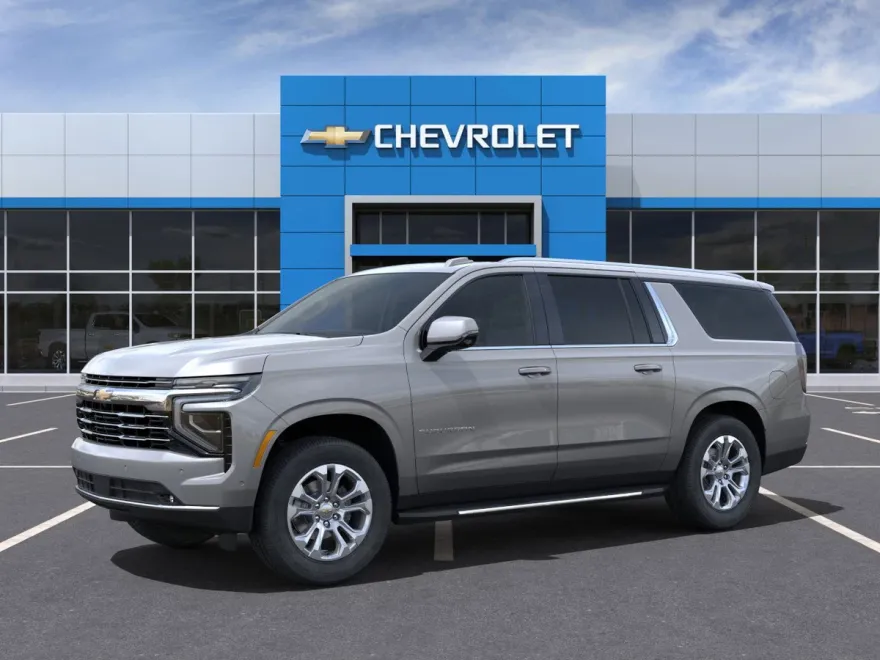 2025 Chevrolet Suburban LT photo 1