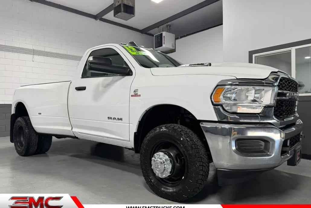 2019 Ram 3500 Tradesman photo 1