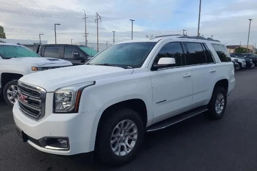 2018 Gmc Yukon SLT photo 1