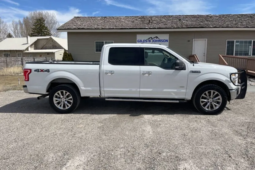 2015 Ford F-150 XLT photo 1
