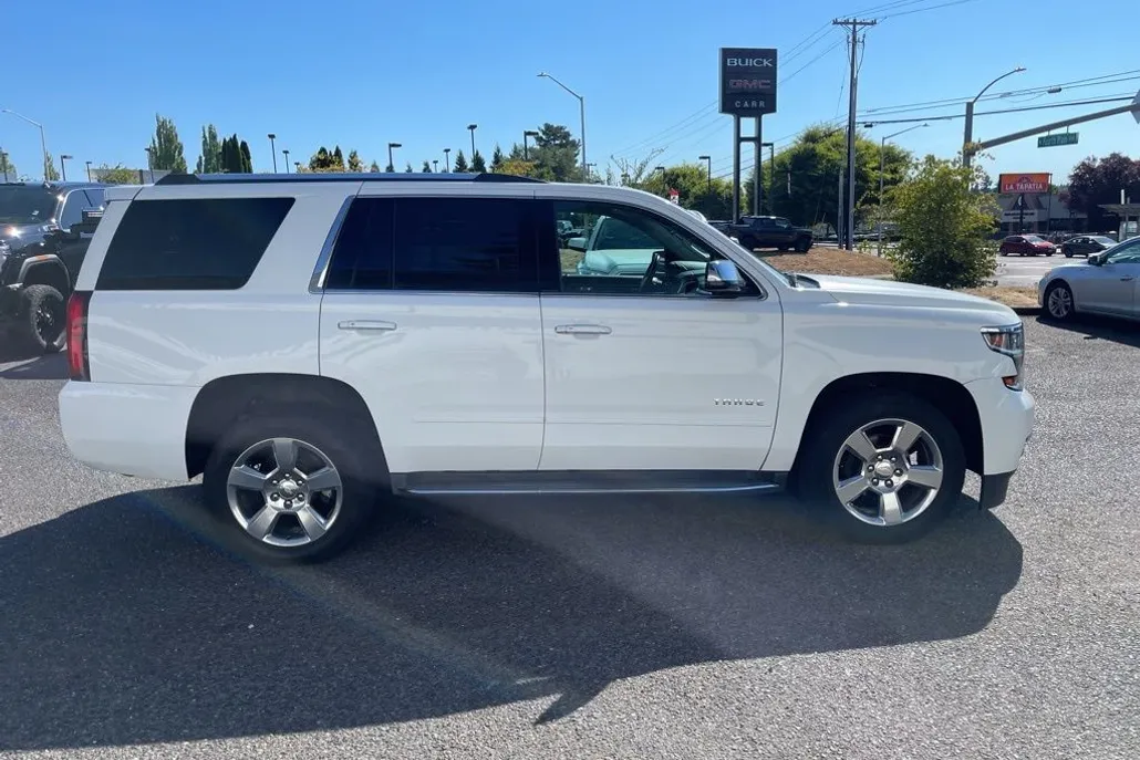 2020 Chevrolet Tahoe Premier photo 1