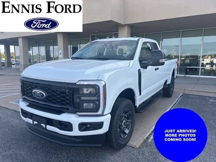 2026 Ford F-350 XL photo 1
