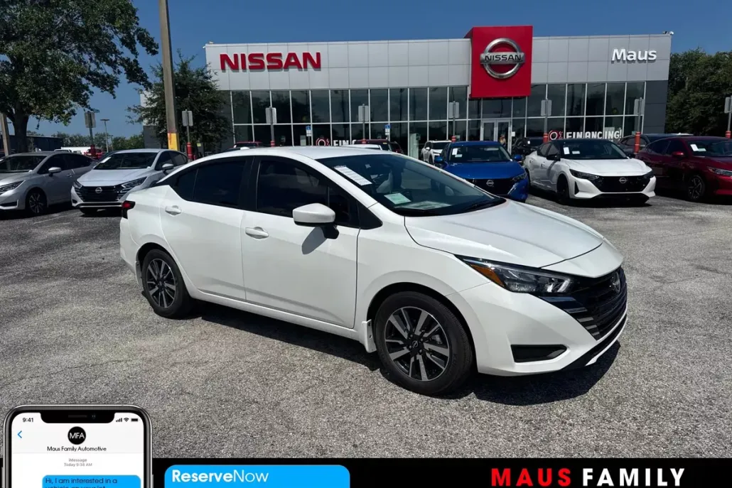 2025 Nissan Versa 1.6 SV photo 1