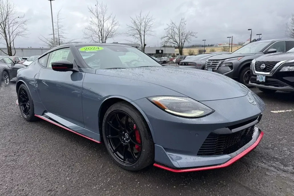 2024 Nissan Z Nismo photo 1