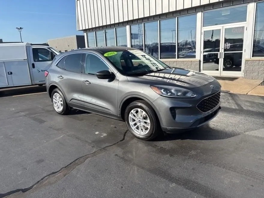 2022 Ford Escape SE photo 1