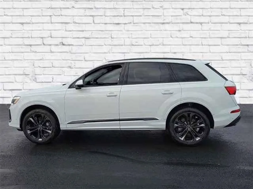 2025 Audi Q7 Premium Plus 55 photo 1