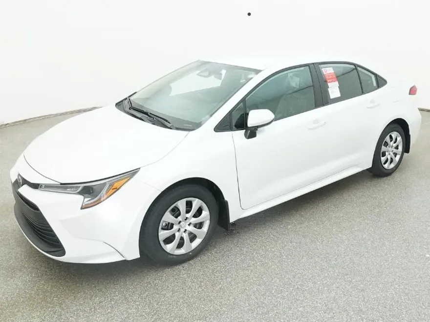 2026 Toyota Corolla LE photo 1