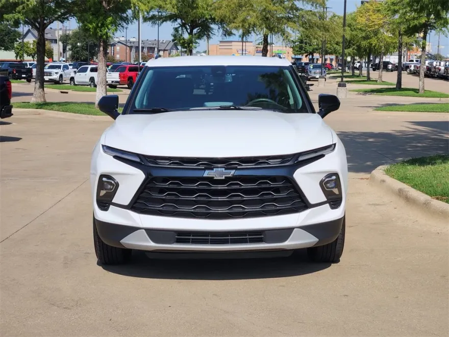 2023 Chevrolet Blazer 2LT photo 1