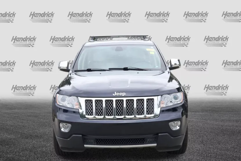 2011 Jeep Grand Cherokee Limited photo 1