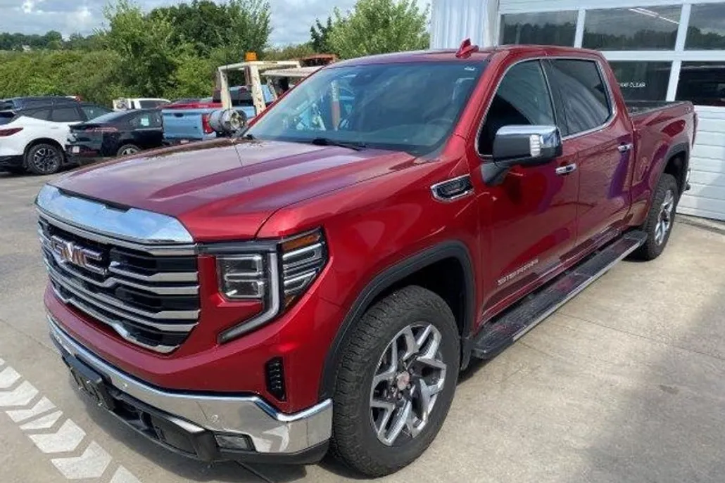 2022 Gmc Sierra 1500 SLT photo 1