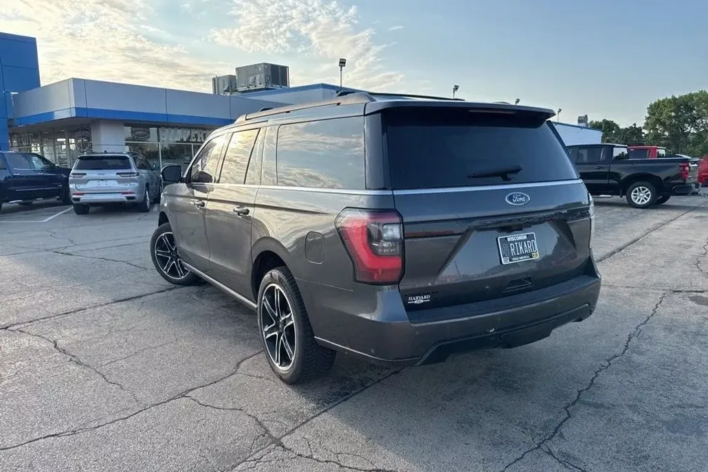 2019 Ford Expedition MAX Limited photo 1
