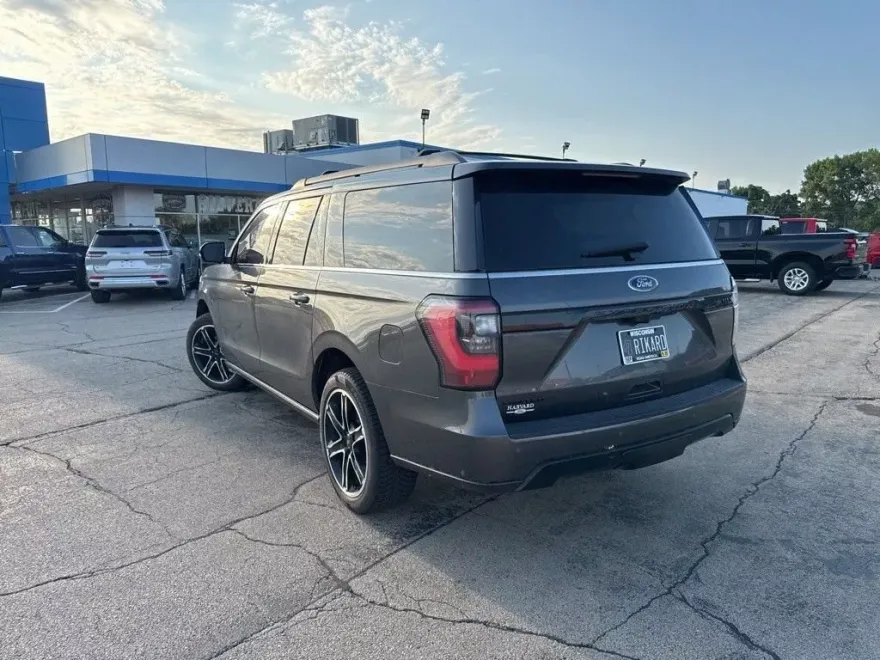 2019 Ford Expedition MAX Limited photo 1