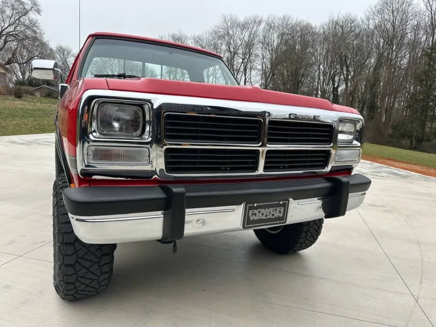 1993 Dodge Ram photo 1