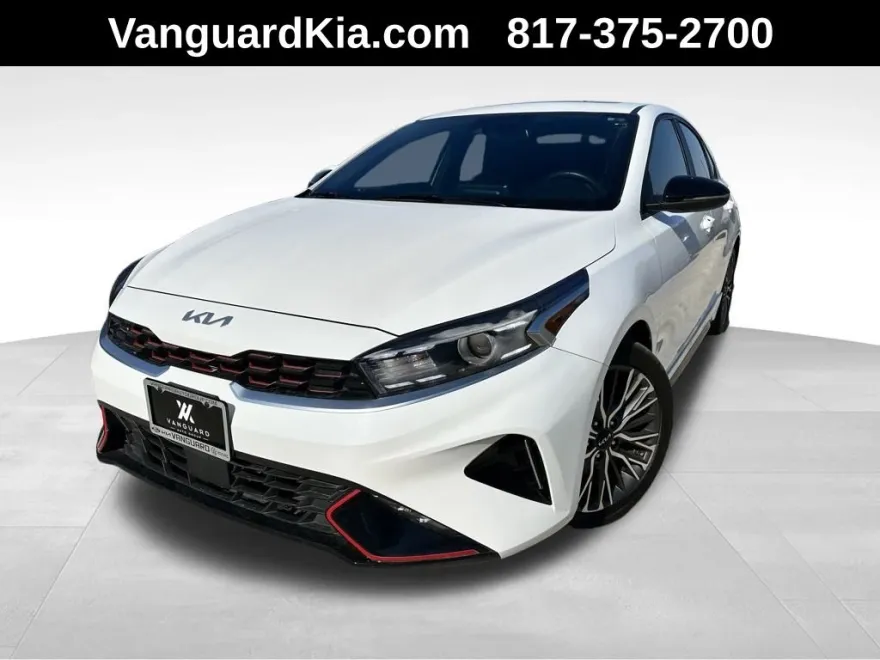 2024 Kia Forte GT-Line photo 1