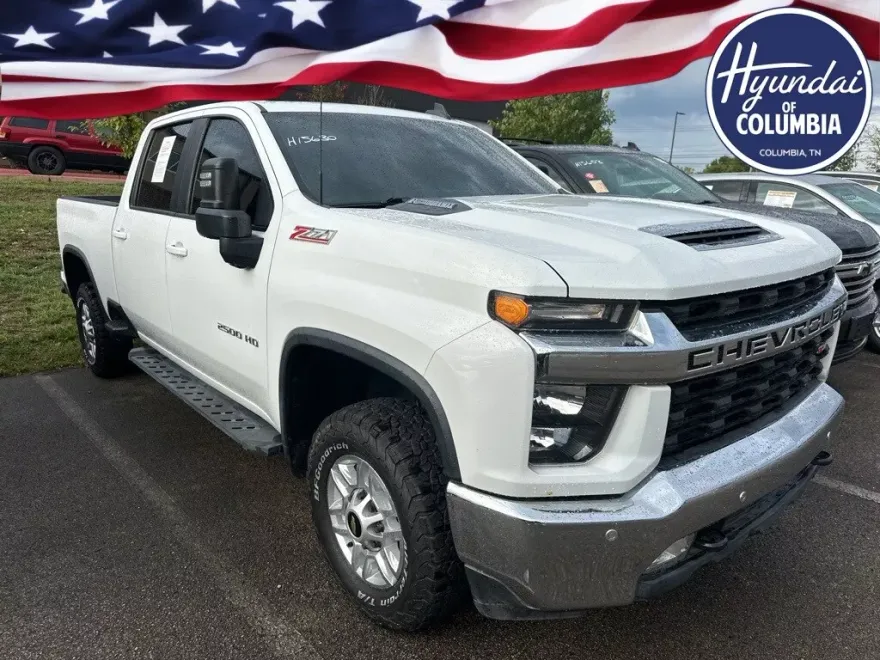 2022 Chevrolet Silverado 2500HD LT photo 1