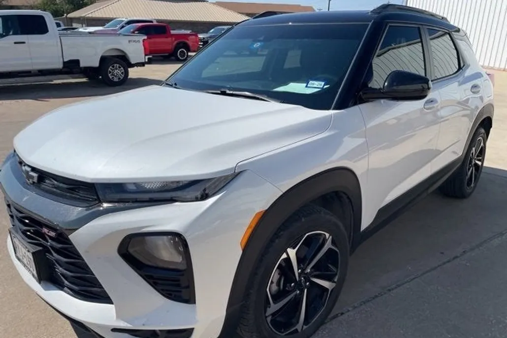 2022 Chevrolet Trailblazer RS photo 1
