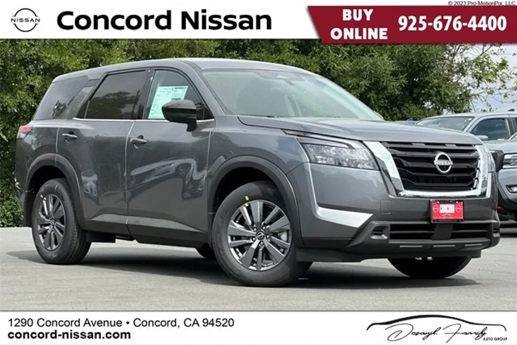 2025 Nissan Pathfinder S photo 1