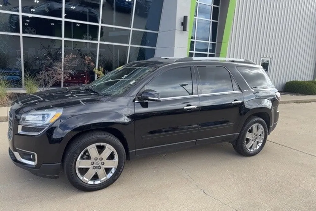 2017 Gmc Acadia Limited photo 1