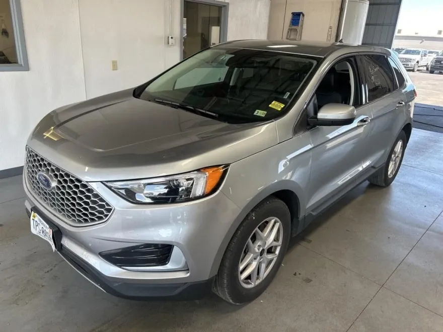 2024 Ford Edge SEL photo 1