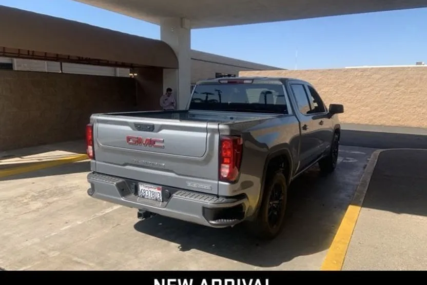 2023 Gmc Sierra 1500 Elevation photo 1