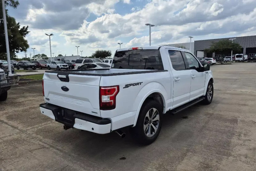2018 Ford F-150 XLT photo 1