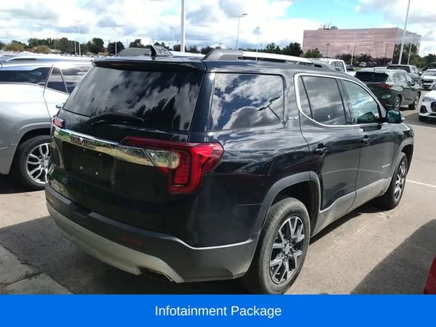 2023 Gmc Acadia SLE photo 1