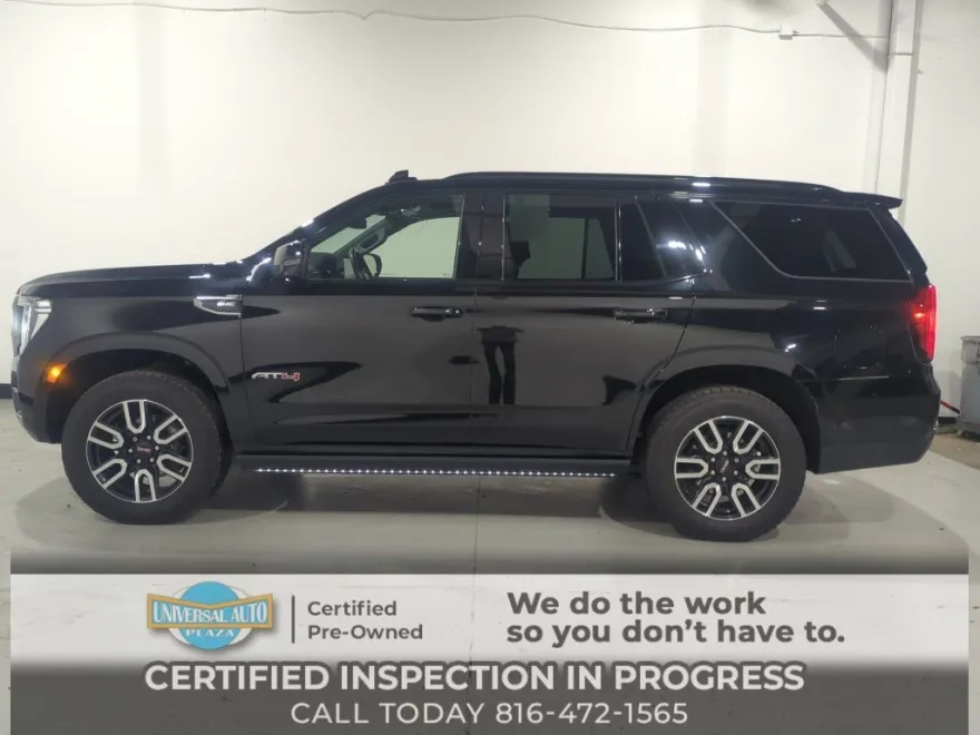 2021 Gmc Yukon AT4 photo 1
