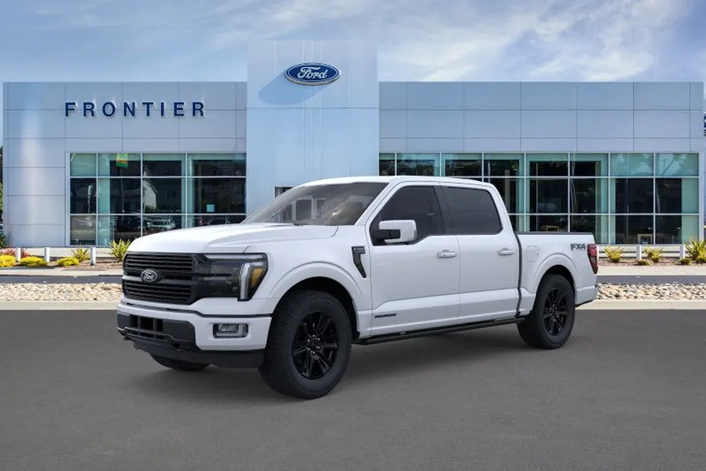 2025 Ford F-150 Platinum photo 1