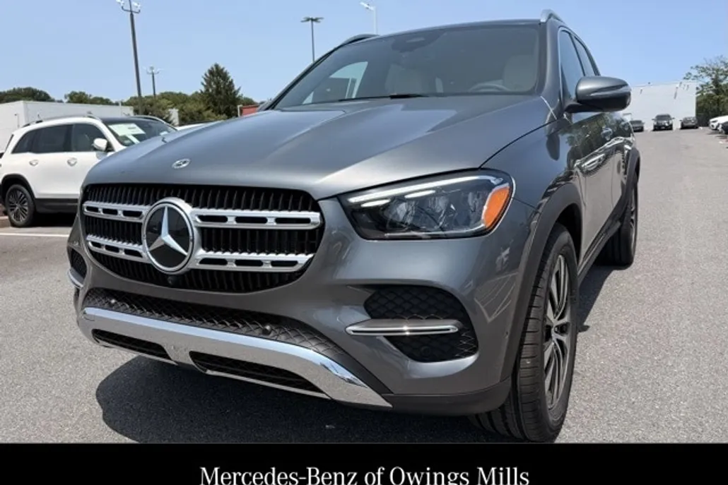 2025 Mercedes Benz GLE 450 4MATIC photo 1