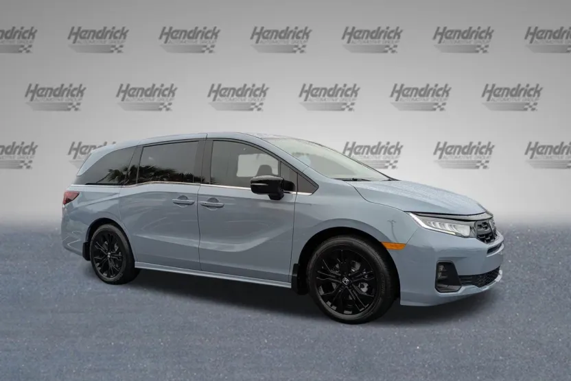 2026 Honda Odyssey photo 1