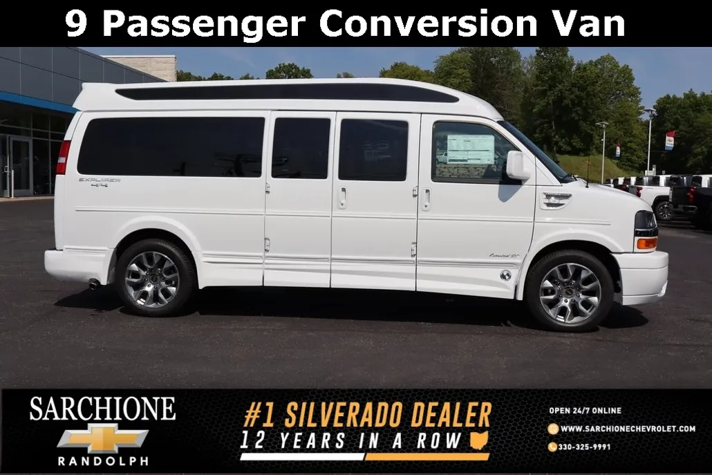 2025 Chevrolet Express 2500 photo 1