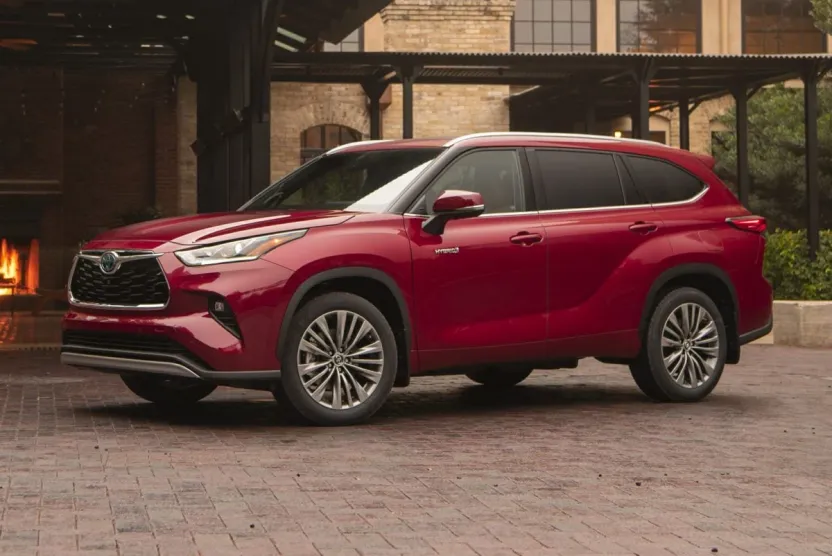 2022 Toyota Highlander Platinum photo 1