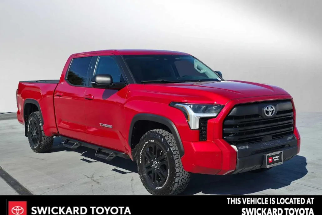 2022 Toyota Tundra SR5 CrewMax photo 1