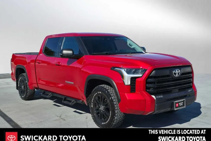 2022 Toyota Tundra SR5 CrewMax photo 1