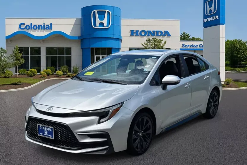 2024 Toyota Corolla SE Premium photo 1