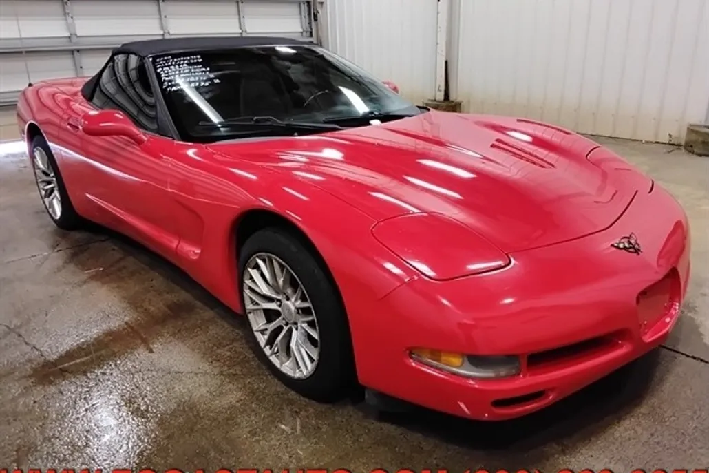 2000 Chevrolet Corvette photo 1