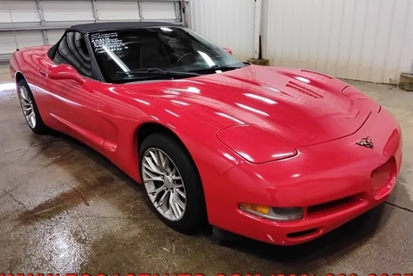 2000 Chevrolet Corvette photo 1