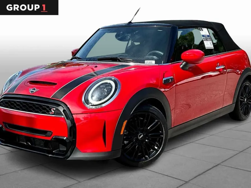 2022 Mini Cooper Convertible S photo 1