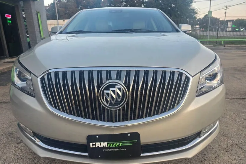 2016 Buick LaCrosse Leather photo 1