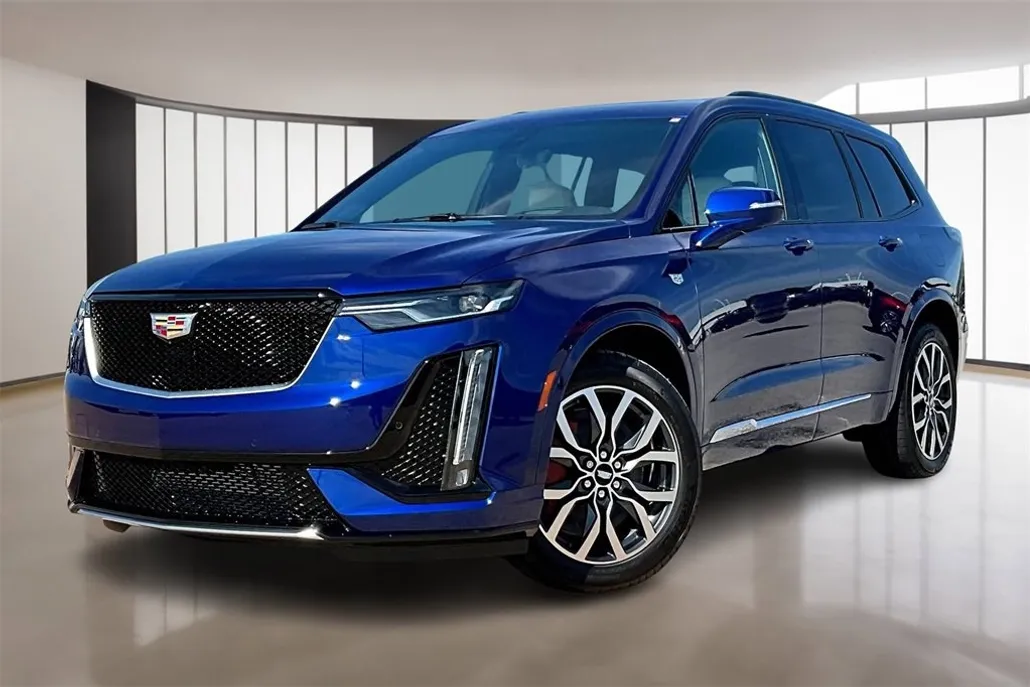 2025 Cadillac XT6 Sport photo 1