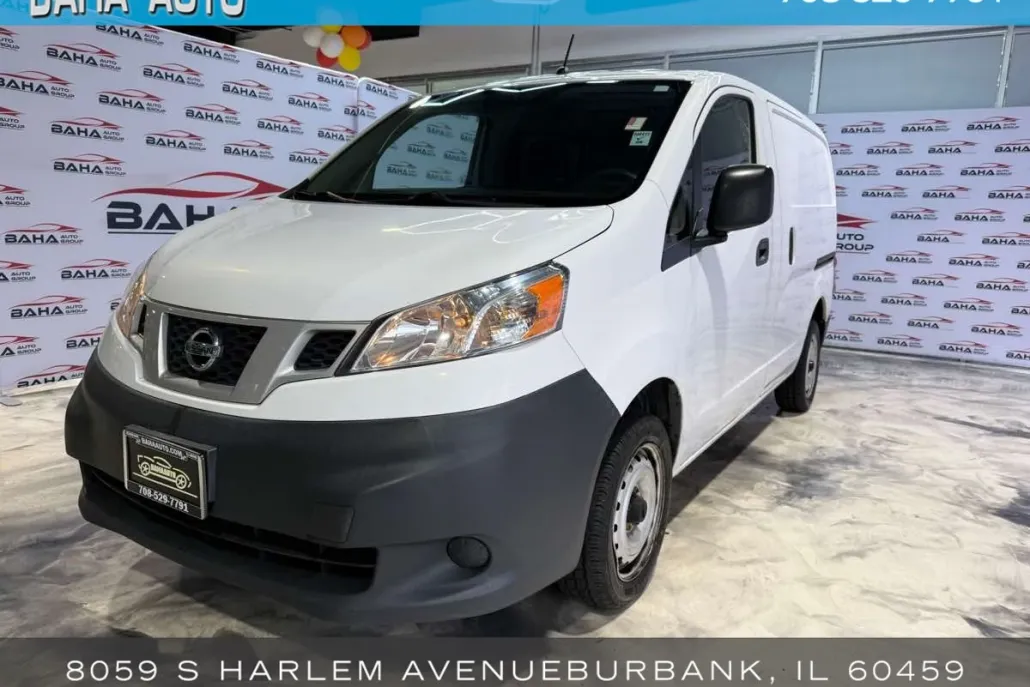 2018 Nissan NV200 S photo 1