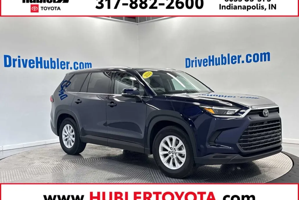2024 Toyota Grand Highlander XLE photo 1