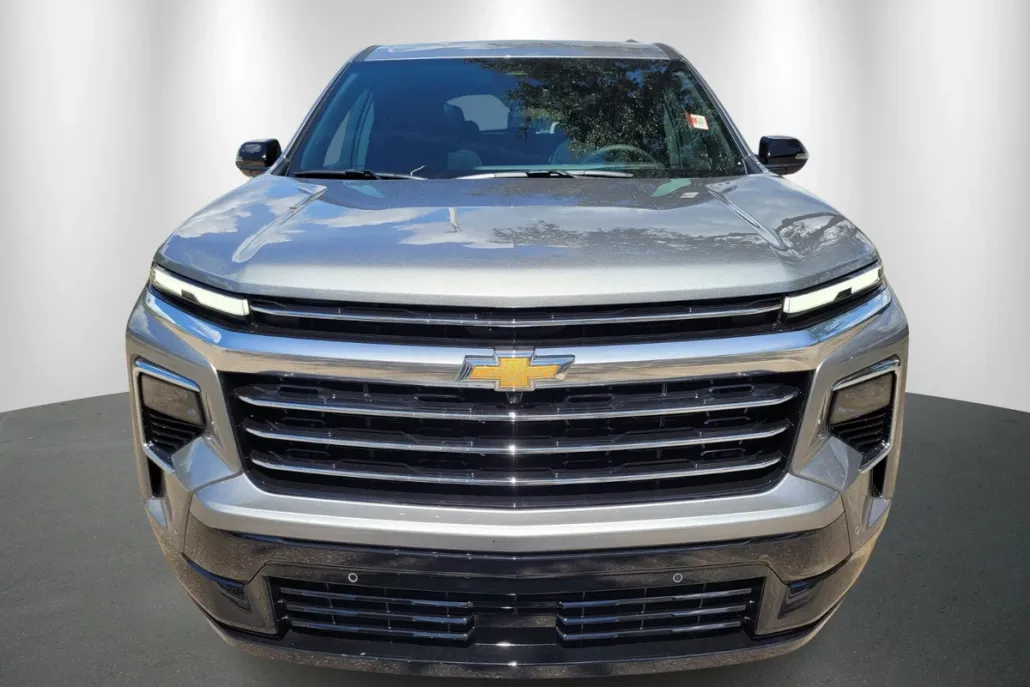 2026 Chevrolet Traverse High Country photo 1