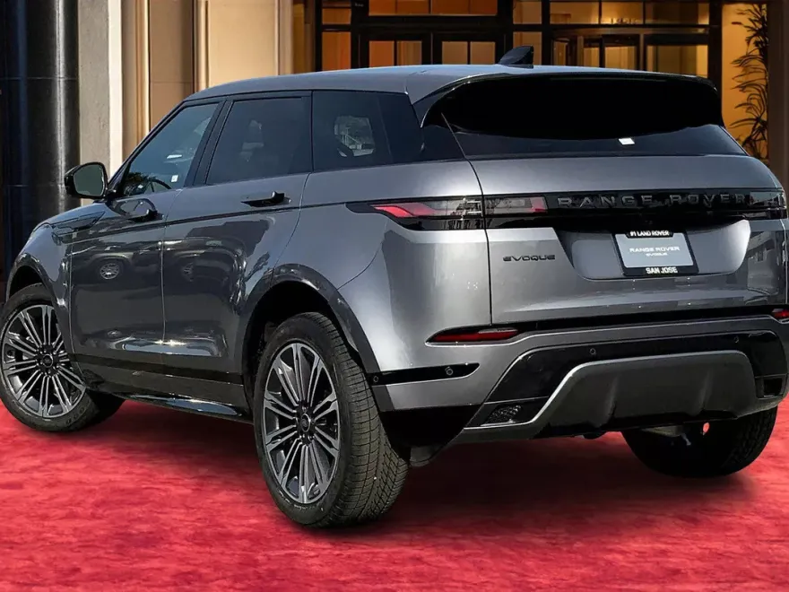 2026 Land Rover Range Rover Evoque Dynamic SE photo 1