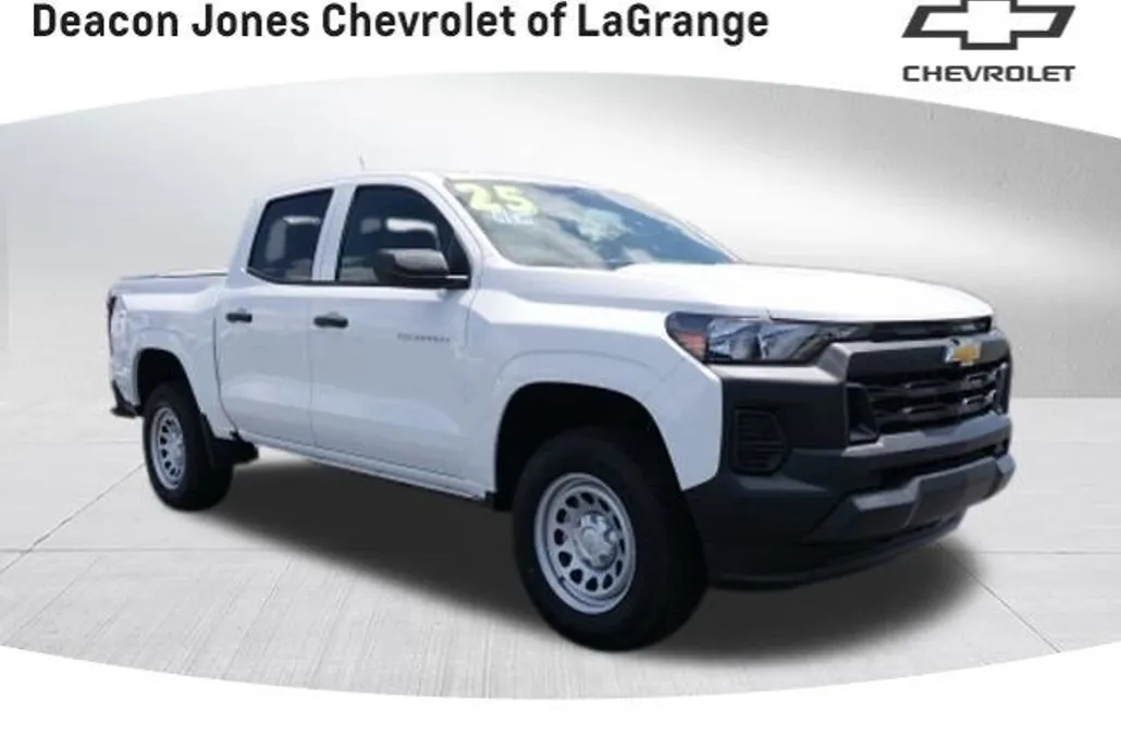 2025 Chevrolet Colorado LT photo 1
