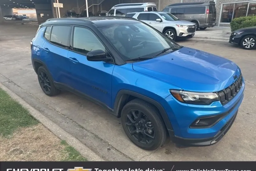 2022 Jeep Compass North Edition Latitude photo 1