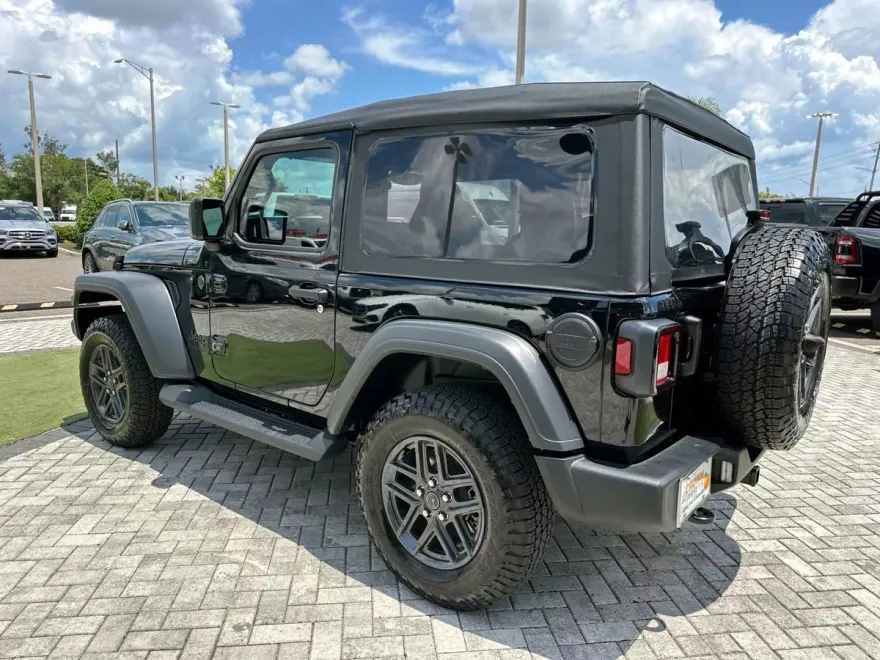 2025 Jeep Wrangler Sport S photo 1