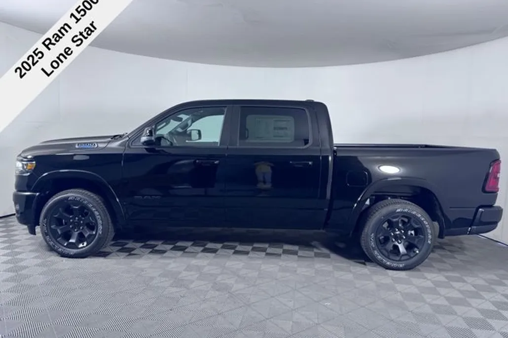 2025 Ram 1500 Big Horn Lone Star photo 1
