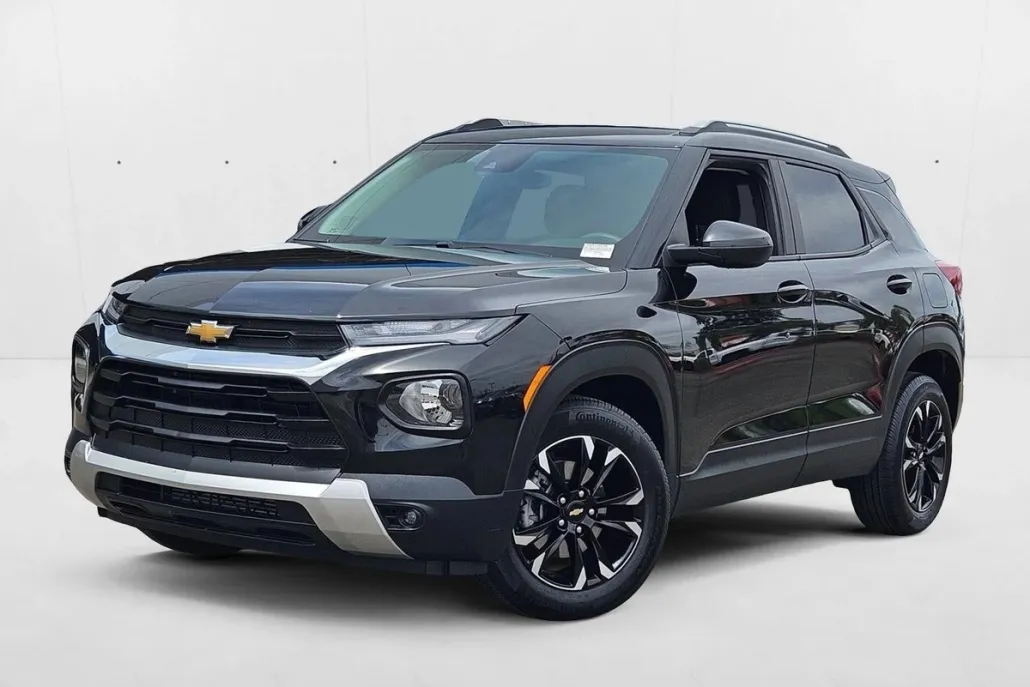 2023 Chevrolet Trailblazer LT photo 1